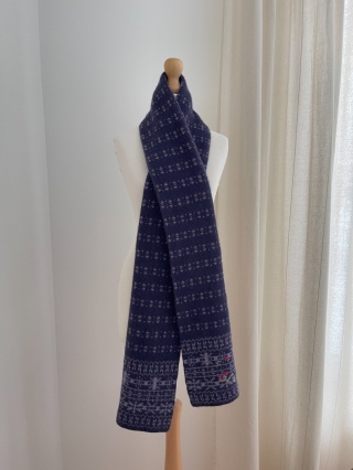 Szalik WHIT STUFF, wełna i angora - 27,5 x 194 cm