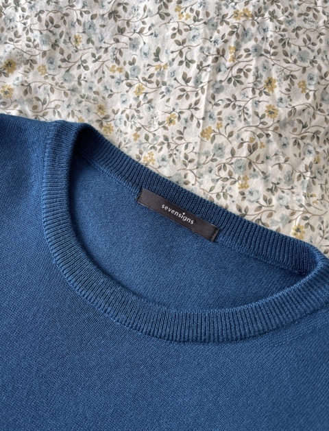 Niebieski sweter 100% wełna znak Woolmark, XL/XXL oversize unisex