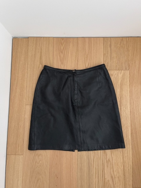 Spódnica ze skóry naturalnej - M