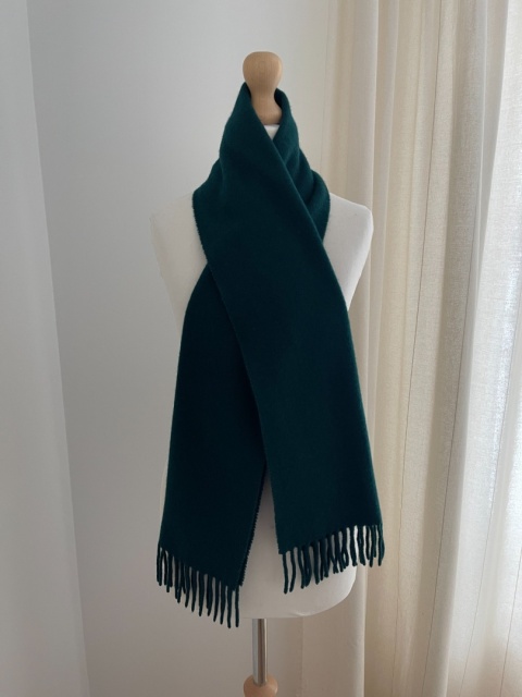 Włoski miękki szalk 80% wełna - 29 x 140 cm