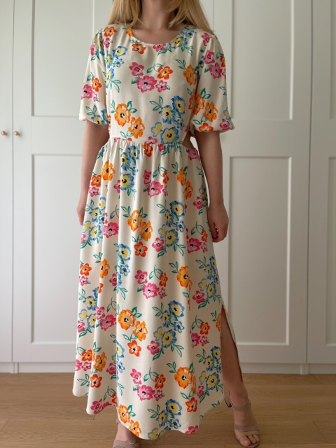 Sukienka z wycięciami, wiskoza - XL/XXL