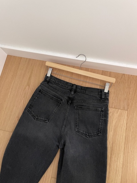 Jeansy MANGO krój mom, XS