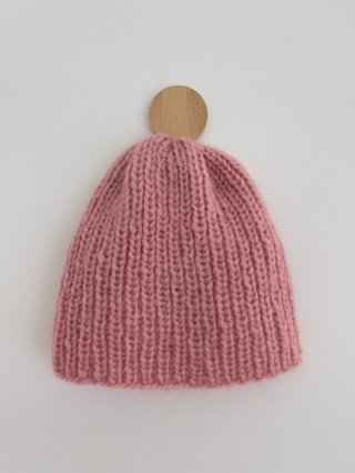 Wełniana czapka handmade