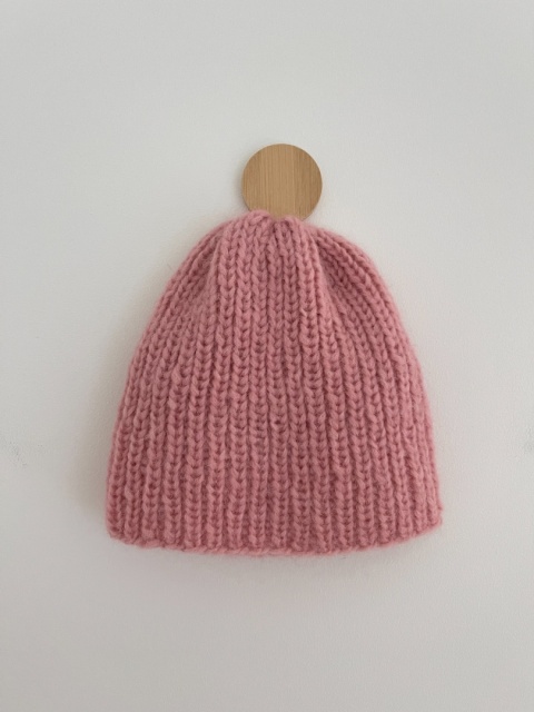 Wełniana czapka handmade
