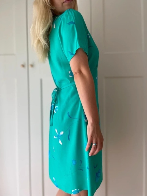 Sukienka VINTAGE, wiskoza - L/XL