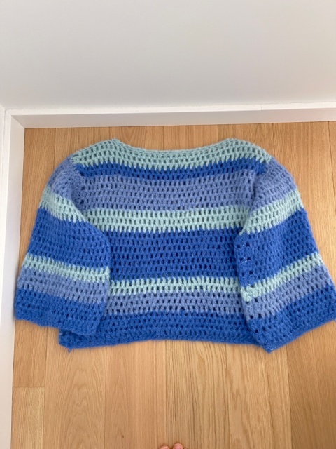 Miękki sweter handmade, 100% wełna - M/XL