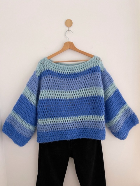 Miękki sweter handmade, 100% wełna - M/XL