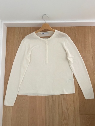 Kremowy longsleeve ZARA, 50% wełna - XL