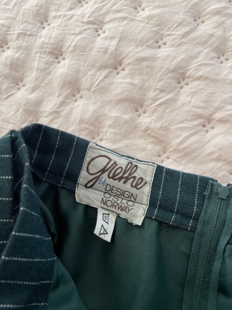 Spódnica VINTAGE, 100% wełna - XS